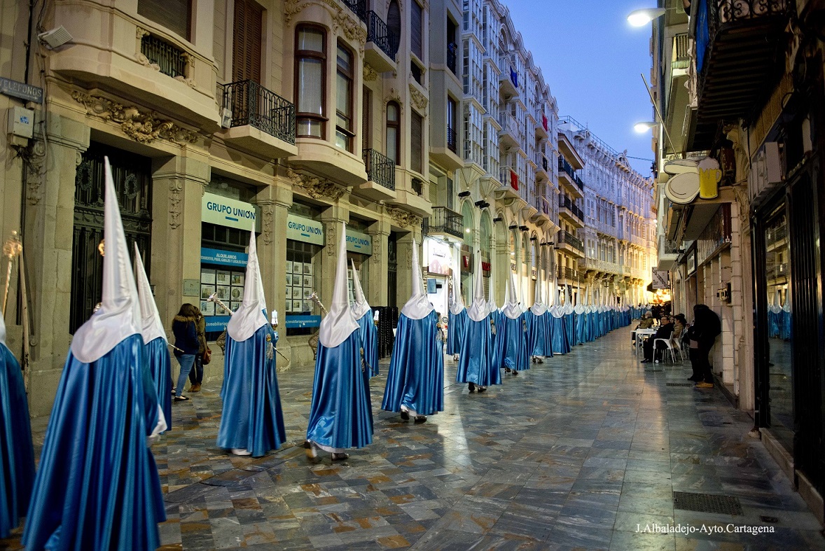 VIERNES SANTO, MADRUGADA: 4ª Procesión de la Santísima Virgen Dolorosa